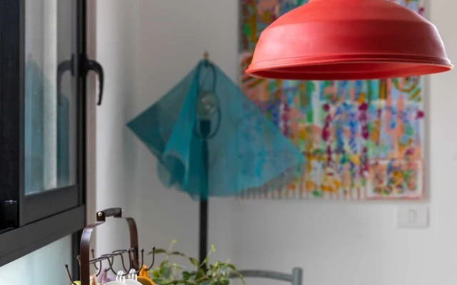 Netas Art by TLV2RENT