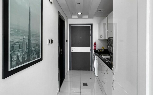 Elegant Studio Golf Course View Bnbmehomes