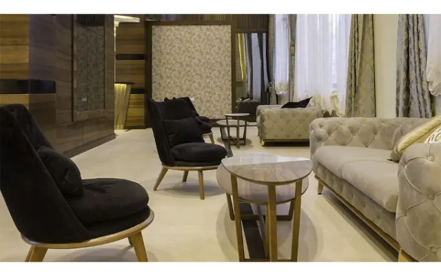 Sahara Gulf Hotel And Apartments