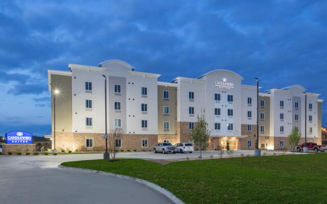 Candlewood Suites Omaha - Millard Area, an IHG Hotel