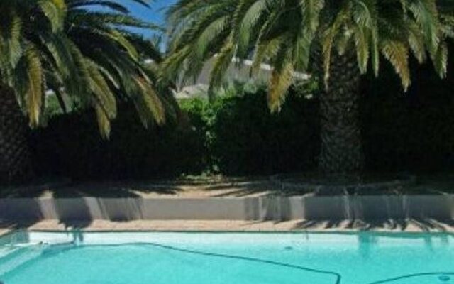 B&B Ons Stee