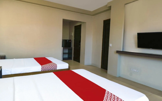 Arc Homes Hotel Panglao powered by Cocotel