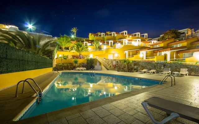 Apartamentos Punta Marina by LIVVO