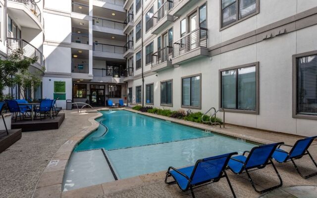 Locale - South Congress