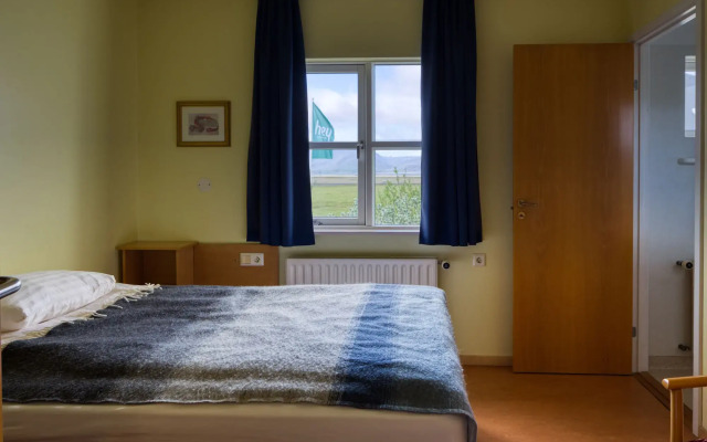 Brunnhóll Country Guesthouse