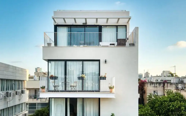 Top TLV Grand Suites