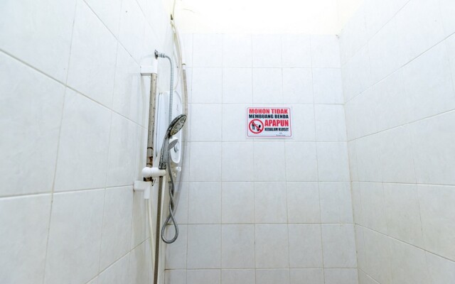 RedDoorz near Kelapa Gading