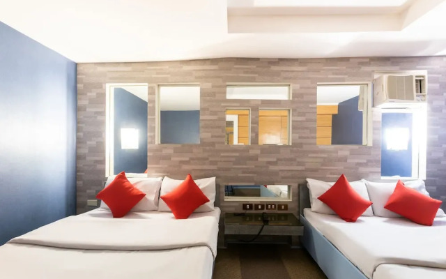 Paradise Apartelle by OYO Rooms