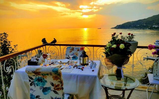 Hotel Mola Marmara Adasi