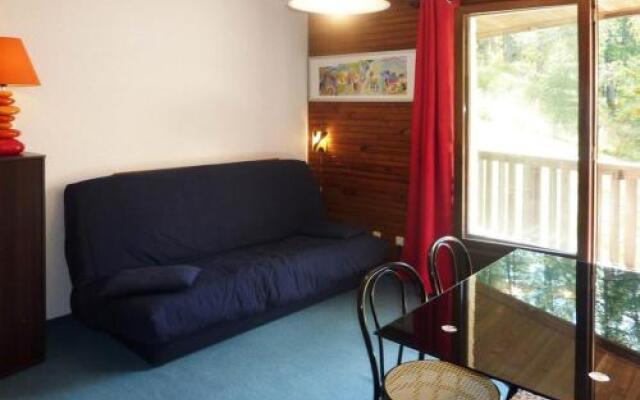 Apartment Les Ecrins 3