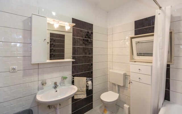 Amazing Home in Komarna With Wifi and 3 Bedrooms