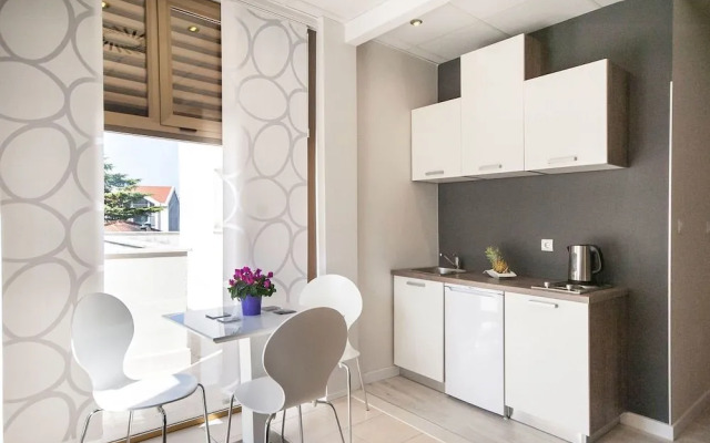 Apartments Pina and Lavender