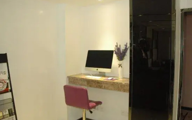 Lifeng Hotel (Guiyang Huaguoyuan Fortune plaza)