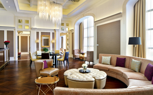 Crowne Plaza Zhengzhou by IHG – Lobby – Zhengzhou