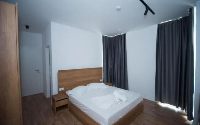 Hotel Besani