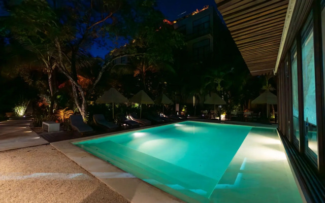 Prana Boutique Hotel