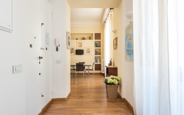 Charming 2bed Apt Overlooking Duomo