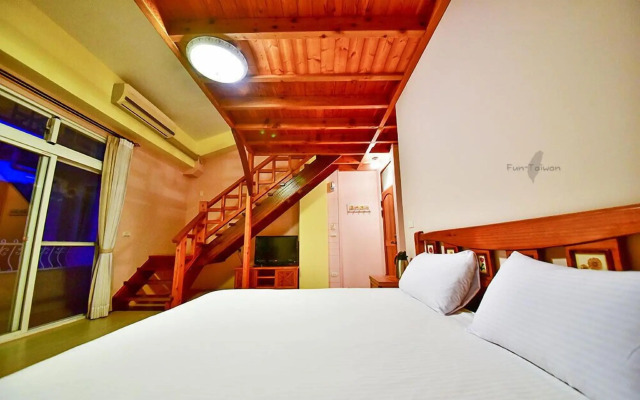 Bear Meets Moose B&B