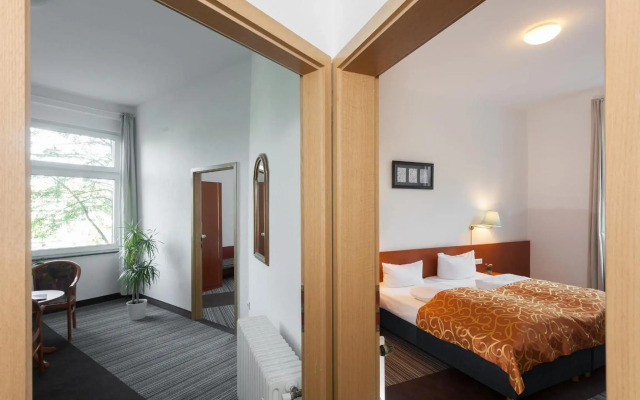 TRIP INN Hotel Schumann