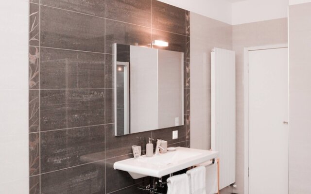 New Central Plaza Apartment 1