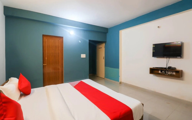 OYO 49454 Alankar Guesthouse