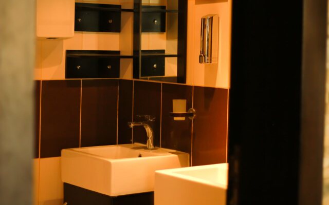 Rest Night Hotel Suites- AL Falah