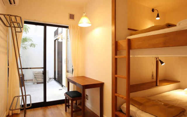 The Lower East Nine Hostel