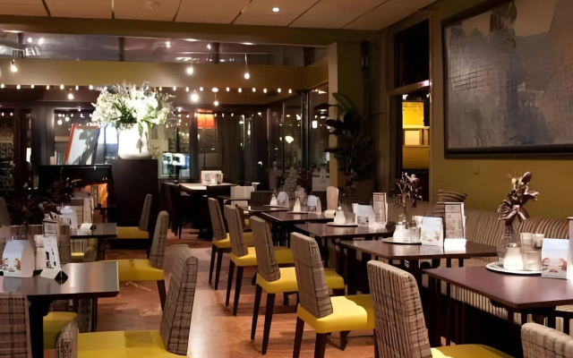 City Hotel De Jonge