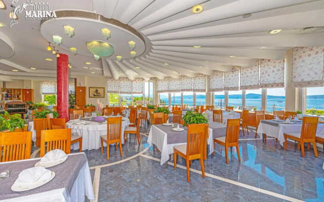 Hotel Marina