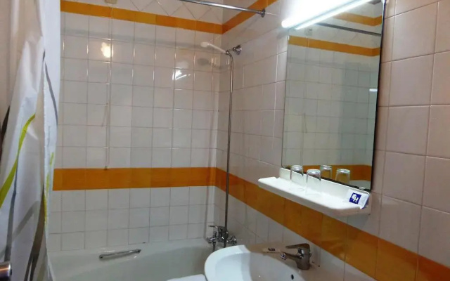Hotel Luar