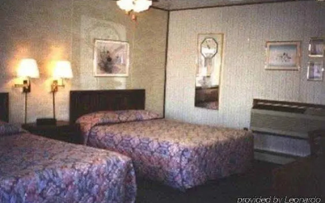 The Monterey Motel