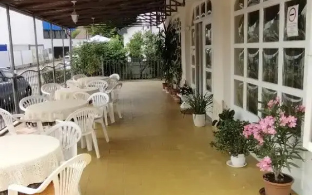 Start Panzió Étterem