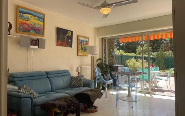 Appartement Antibes, 2 pièces, 4 personnes - FR-1-252-126