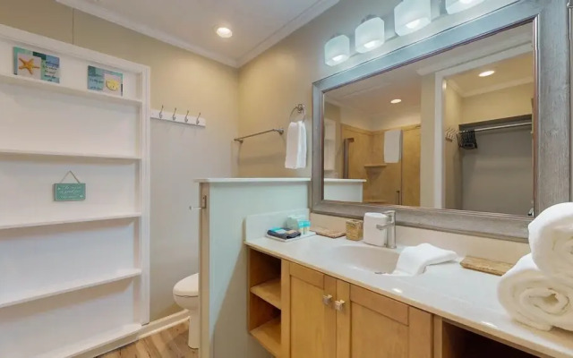 Beachy Sisters A 2 Bedroom Duplex