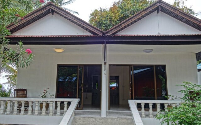 SilverMoon Beach & Jungle Resort