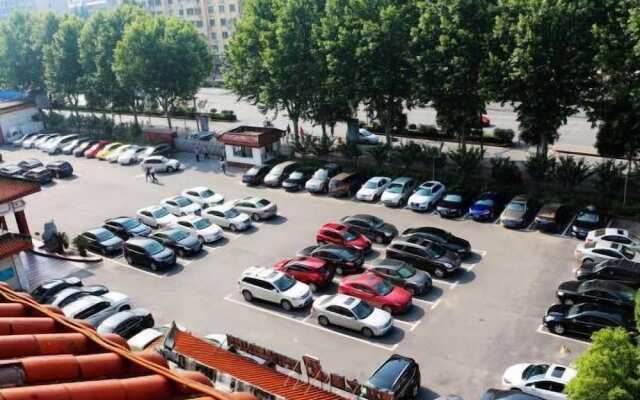 Jinjiang Inn Xiangyang Nanshan Tanxi Road