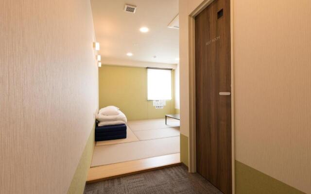 Wild Cherry Blossom-HOSTEL,TOKYO KOGANEI-