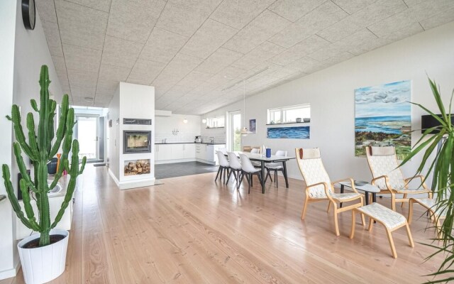 Amazing Home in Ebeltoft With 3 Bedrooms and Wifi