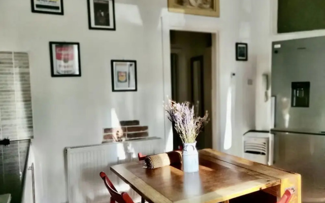 Comfortable Apartment in Central London