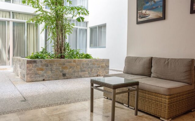 5th Coral Suite by Ixchel