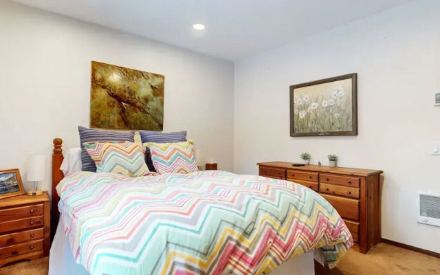 Woodlands #40 3 Bedroom Condo