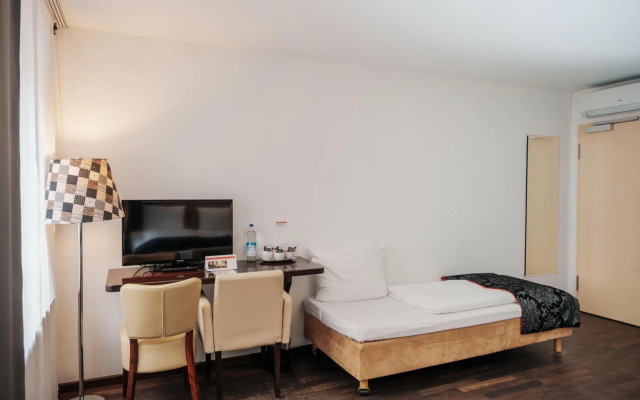 Helvetia Hotel Munich City Center