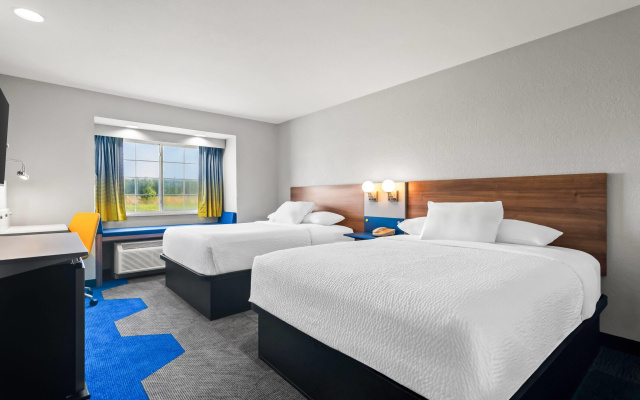 Microtel Inn & Suites by Wyndham Joplin