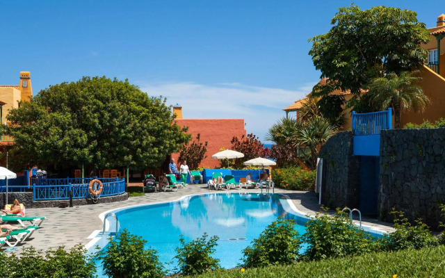 Apartamentos la Caleta
