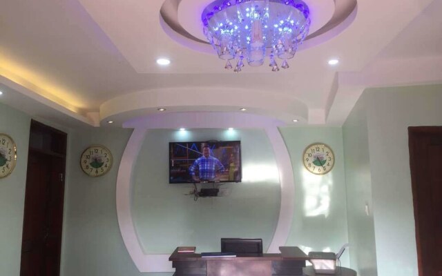 Bunyonyi Heights Inn