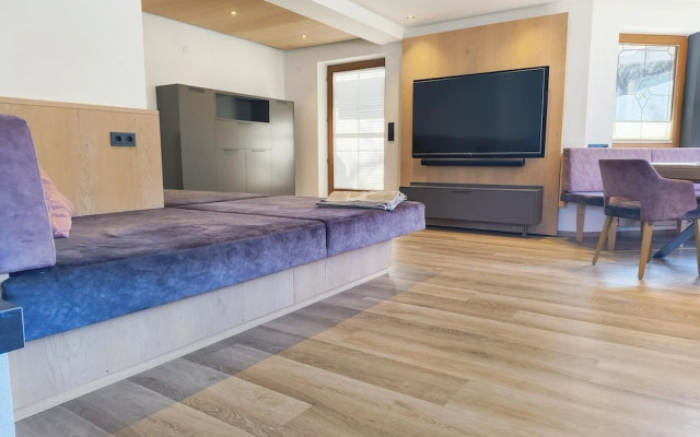 Exclusive Apartment With Garden and Whirlpool