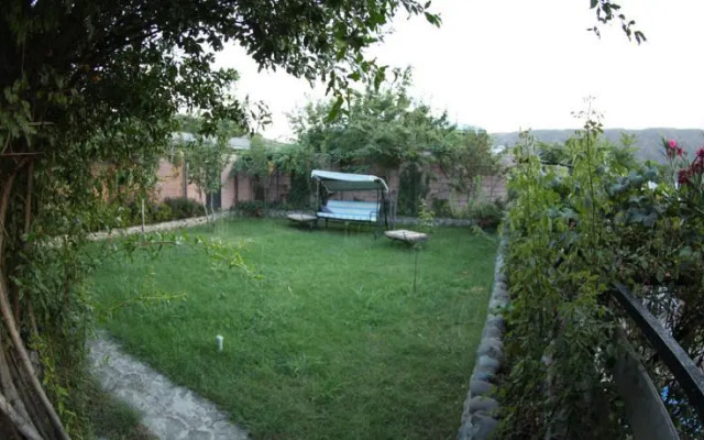 Zaali's Traditional House