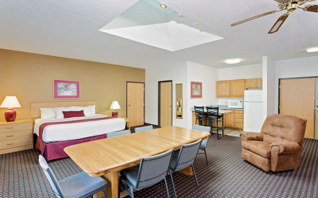 Ramada Richland Center