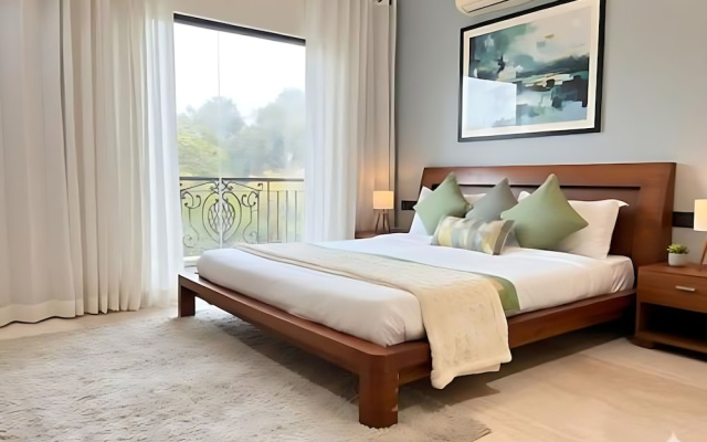 Fortune Home Service Apartment 3BHK J-130
