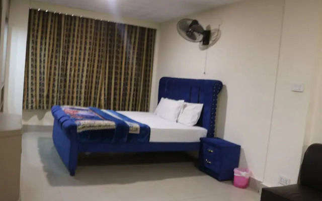Rysons Continental Hotel